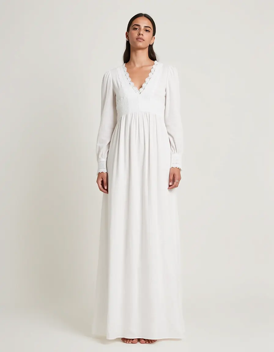 Weißes Musselin Maxikleid mit langen Ärmeln